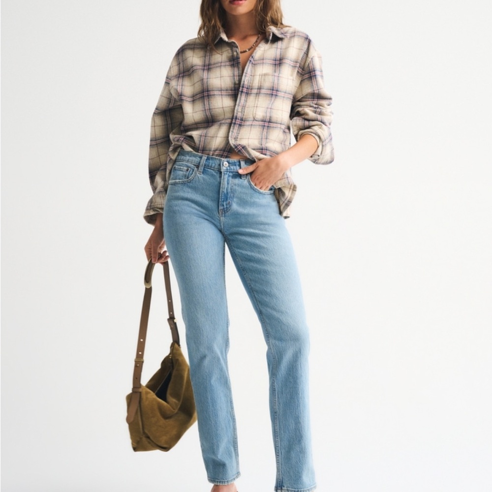 Brand New with Tags- Abercrombie & Fitch Light Blue Cropped Jeans
